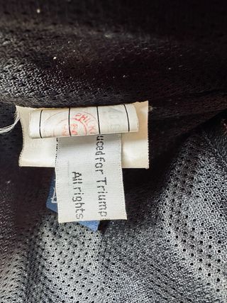 Chaqueta Motera Triumph Negra y Roja