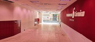 Local comercial en venta en La Maurina en Terrassa