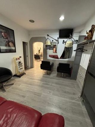 Local comercial en venta en Cerdanyola en Mataró