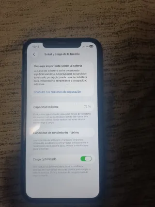 iPhone 11 64GB + 5 Fundas