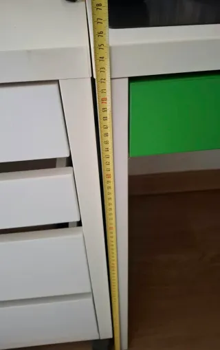 Escritorio Ikea Blanco y Verde