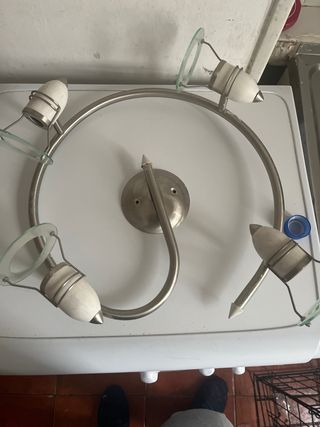 Lámpara de techo moderna metal y cristal