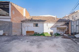 Casa adosada en venta en Loja