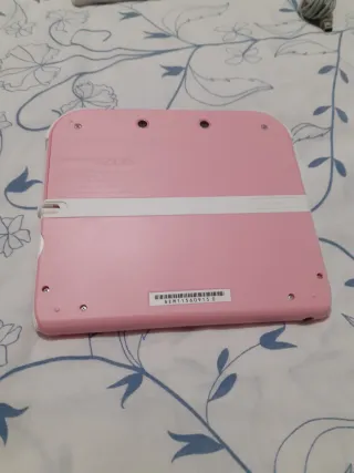 Nintendo 2DS Rosa + Giochi e Accessori