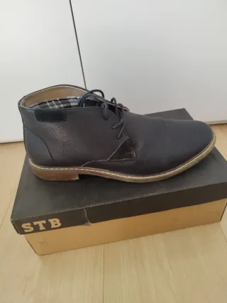 Botines zapatos con cordones Talla 42