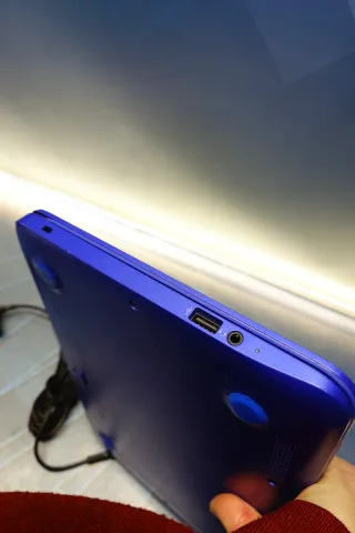 HP Stream 11-R002ns Azul