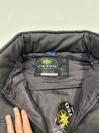 Chaleco Marca Gris Talla XXL