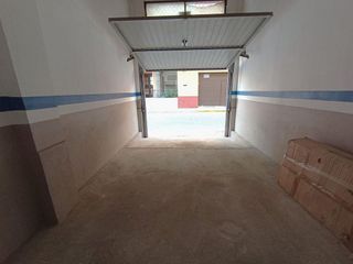 Garaje en venta en Carcaixent