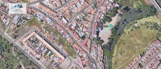 Chalet en venta en Linares