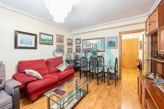 Piso en alquiler en Milán - Pumarín - Teatinos en Oviedo