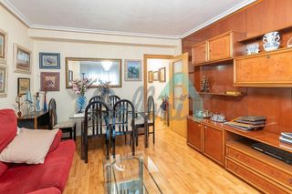 Piso en alquiler en Milán - Pumarín - Teatinos en Oviedo