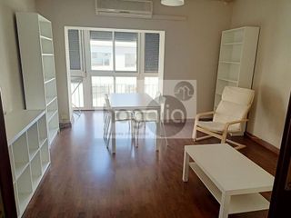 Piso en venta en El Plantinar - Felipe II - Tiro de Línea en Sevilla