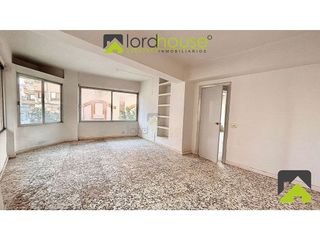 Oficina en venta en Alcantarilla