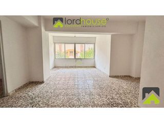 Oficina en venta en Alcantarilla