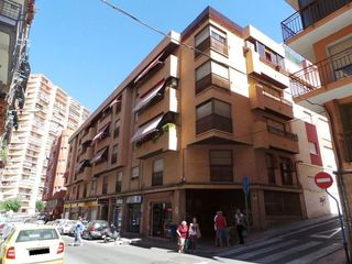 Piso en alquiler en San Blas - Santo Domigo en Alicante