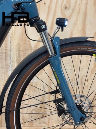 Cube Kathmandu Hybrid One 500 Shimano Deore 2022