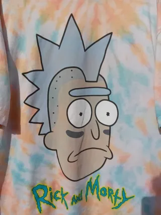 Camiseta Rick and Morty Tie-Dye  Pull & Bear XL