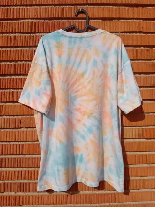 Camiseta Rick and Morty Tie-Dye  Pull & Bear XL