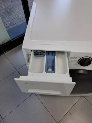 Lavadora secadora Samsung 9.0/6.0kg 1 años garantí