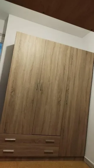 Armario Armario de madera 2,3,4 puertas