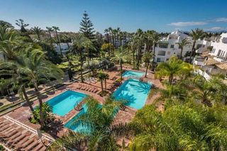 Piso en alquiler en Nueva Andalucía centro en Marbella