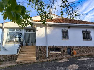 Casa adosada en venta en Santa María en Ciudad Real