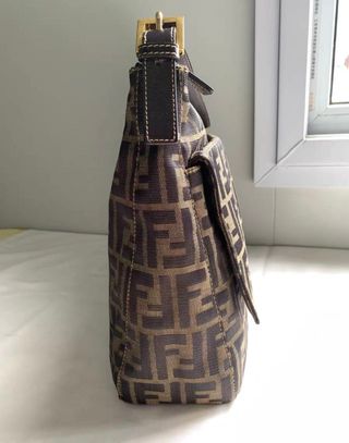 Bolso Fendi Baguette Hebilla Dorada Marrón
