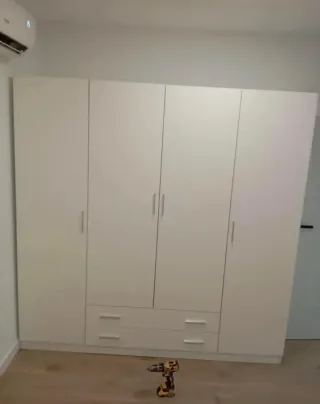 Armario Armario de madera 2,3,4 puertas