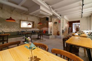 Bar en alquiler en Vila de Gràcia en Barcelona