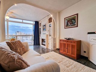 Piso en alquiler en Playa de San Juan en Alicante