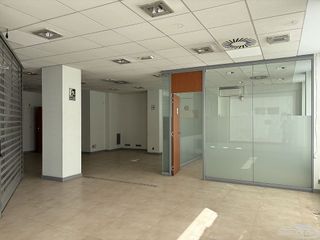 Local comercial en venta en Lucena