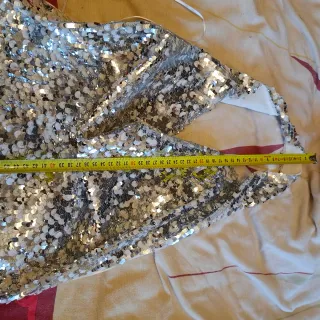 Vestido fiesta lentejuelas plateadas y doradas