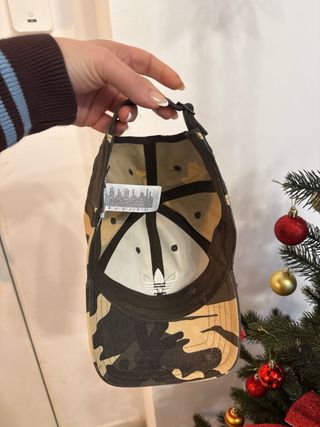 Lote 2 Gorras Adidas y New Era Unisex