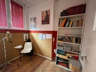 Local en venta en Eixample Nord – La Devesa en Girona