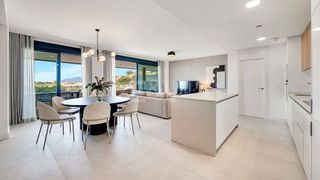 Piso en alquiler en Los Monteros - Bahía de Marbella en Marbella