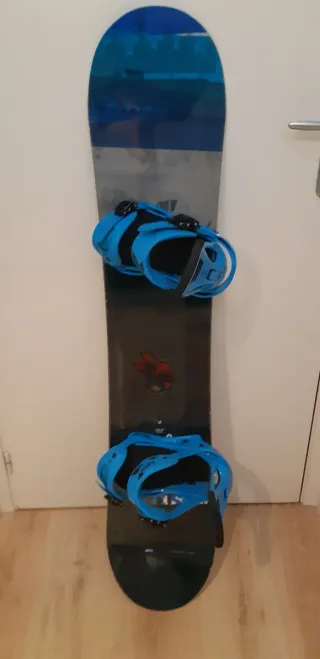 Snowboard Burton Junior con Fijaciones.