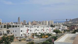 Chalet en venta en Cala de Finestrat en Finestrat