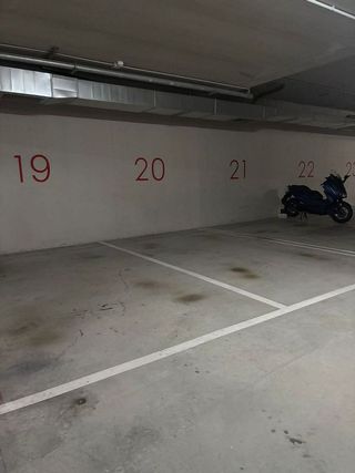 Garaje en venta en Milagrosa en Pamplona