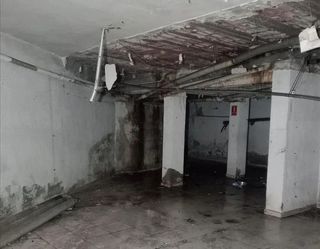 Local comercial en venta en La Salut - Lloreda en Badalona