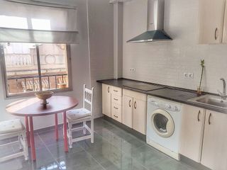 Piso en alquiler en El Molinillo - Capuchinos en Málaga