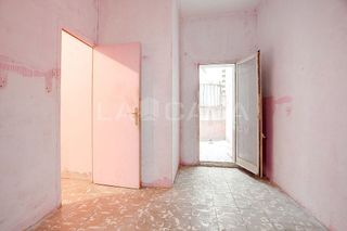 Local comercial en venta en Pubilla Cases en Hospitalet de Llobregat, L´