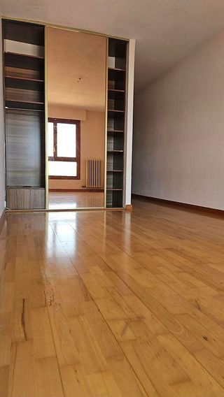 Piso en alquiler en Arrabal en Zaragoza