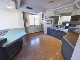 Oficina en venta en Elda