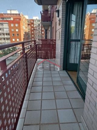 Piso en alquiler en San Mamés - La Palomera en León