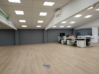Nave industrial en venta en Pla d'en Boet en Mataró