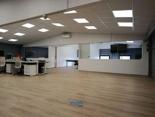 Nave industrial en venta en Pla d'en Boet en Mataró