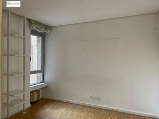 Piso en alquiler en Centro Ciudad en León