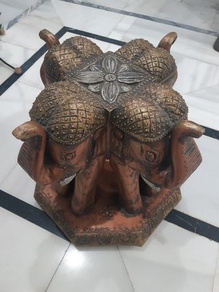 ELEFANTES ANTIGUA MESA DE MADERA TALLADA