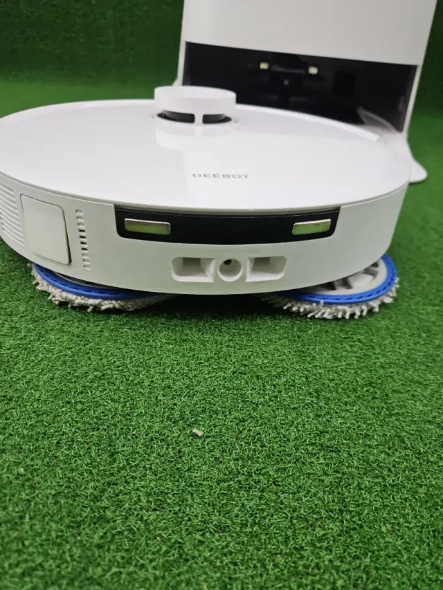 Aspirador Robô Ecovacs Deebot T30 PRO