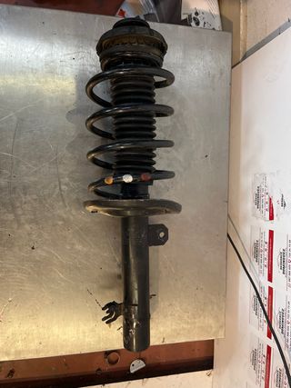 Amortiguador Delantero Derecho Peugeot 2008